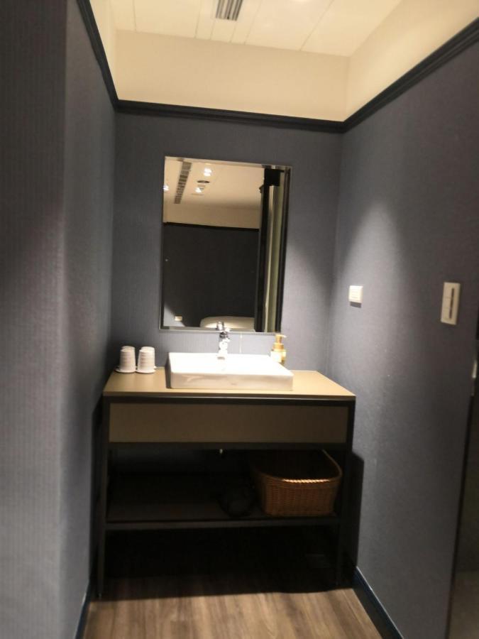 Q21 Hotel Kaohsiung Buitenkant foto