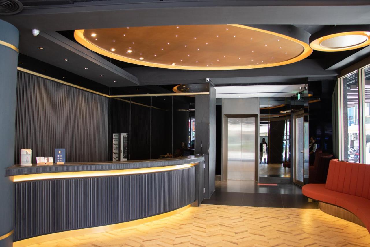 Q21 Hotel Kaohsiung Buitenkant foto